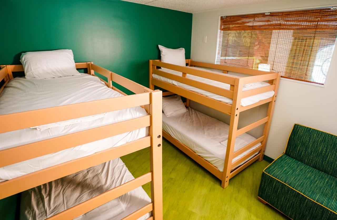 Castaway Bay By Cedar Point Resorts Sandusky Exterior photo